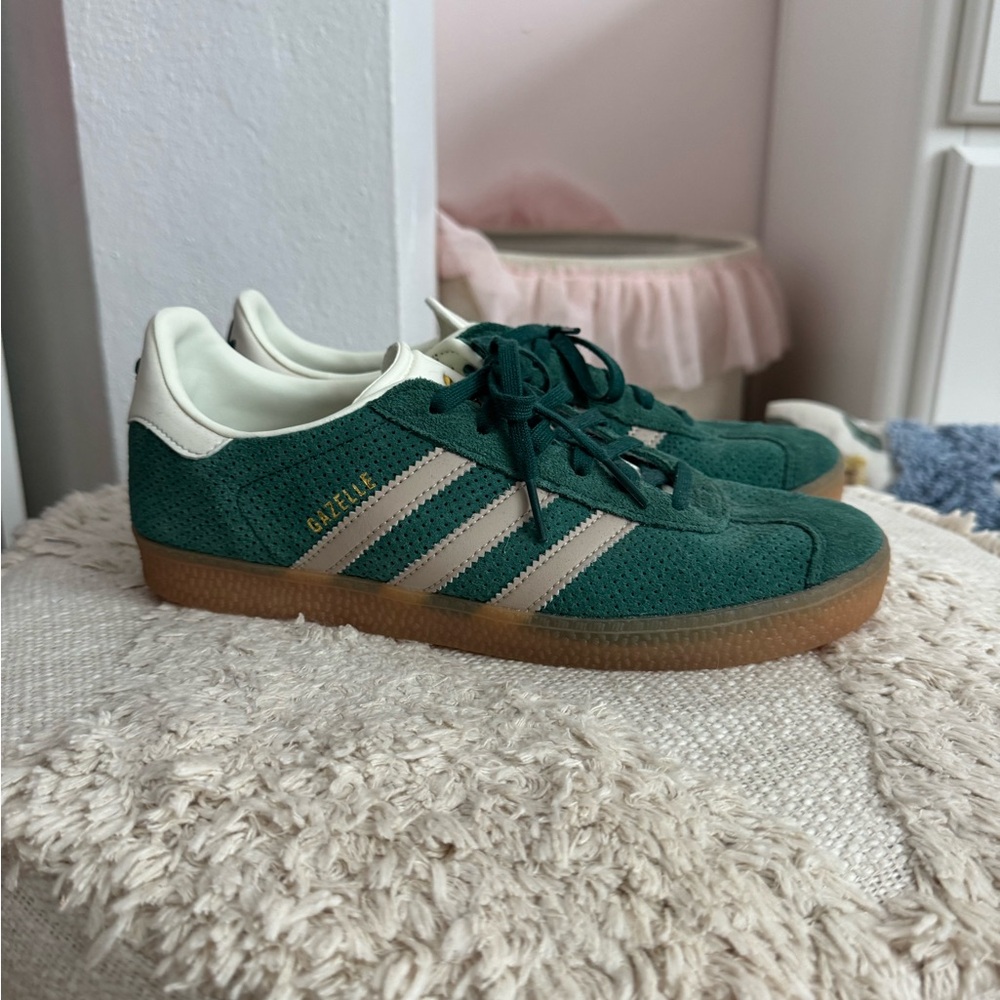 Adidas Gazelle Wonder Beige Collegiate